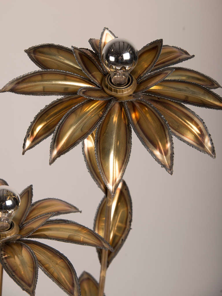 Maison Jansen Style Three Branch Hammered Brass Palm Tree Lamp, France c.1970 1