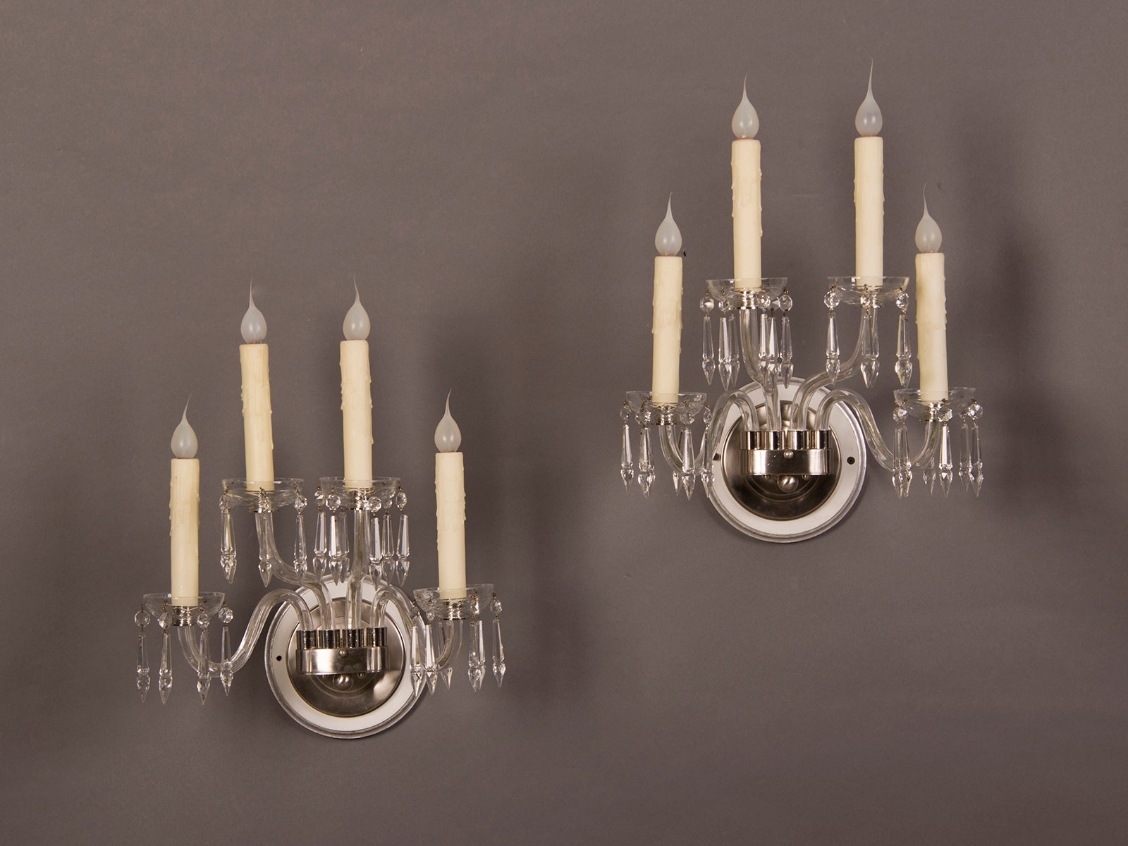 Pair of George III Style Vintage English Four-Arm Crystal Sconces, circa 1940 For Sale