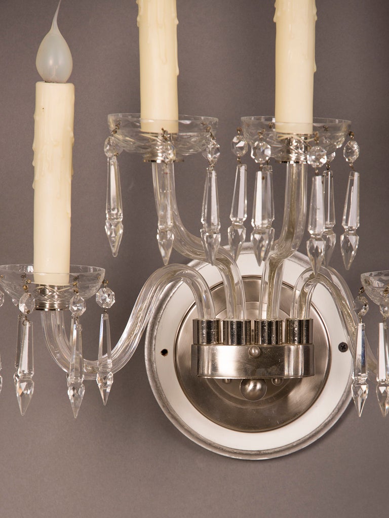Pair of George III Style Vintage English Four-Arm Crystal Sconces, circa 1940 For Sale 1