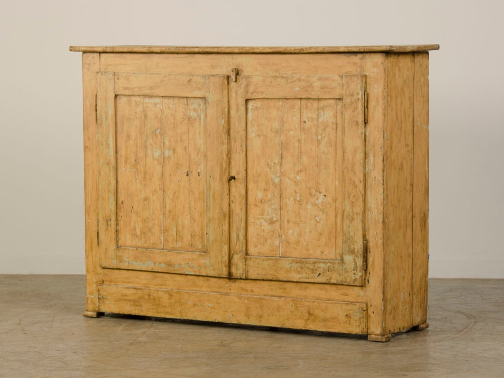 Antique French Painted Buffet Bas d'Armoire Credenza France circa 1830 In Excellent Condition For Sale In Houston, TX