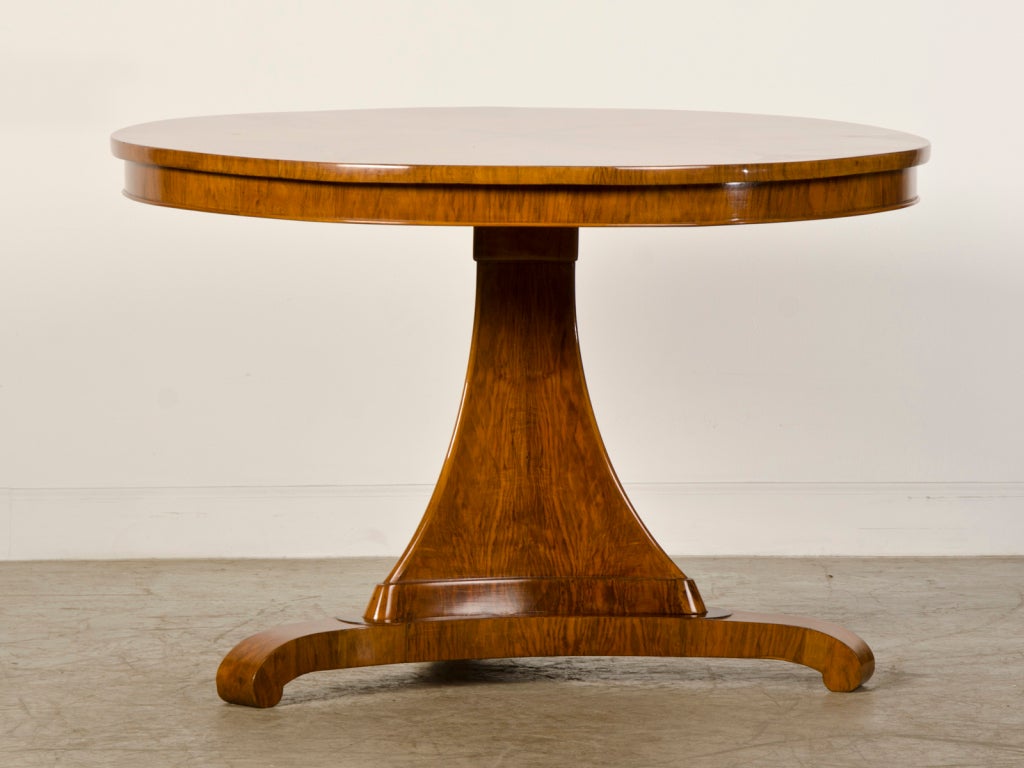 A spectacular Biedermeier walnut centre table from Vienna, Austria c.1820. This table is an exceptional example of the lavish care expended on the highest quality furniture produced during the early nineteenth century in Austria. After the massive