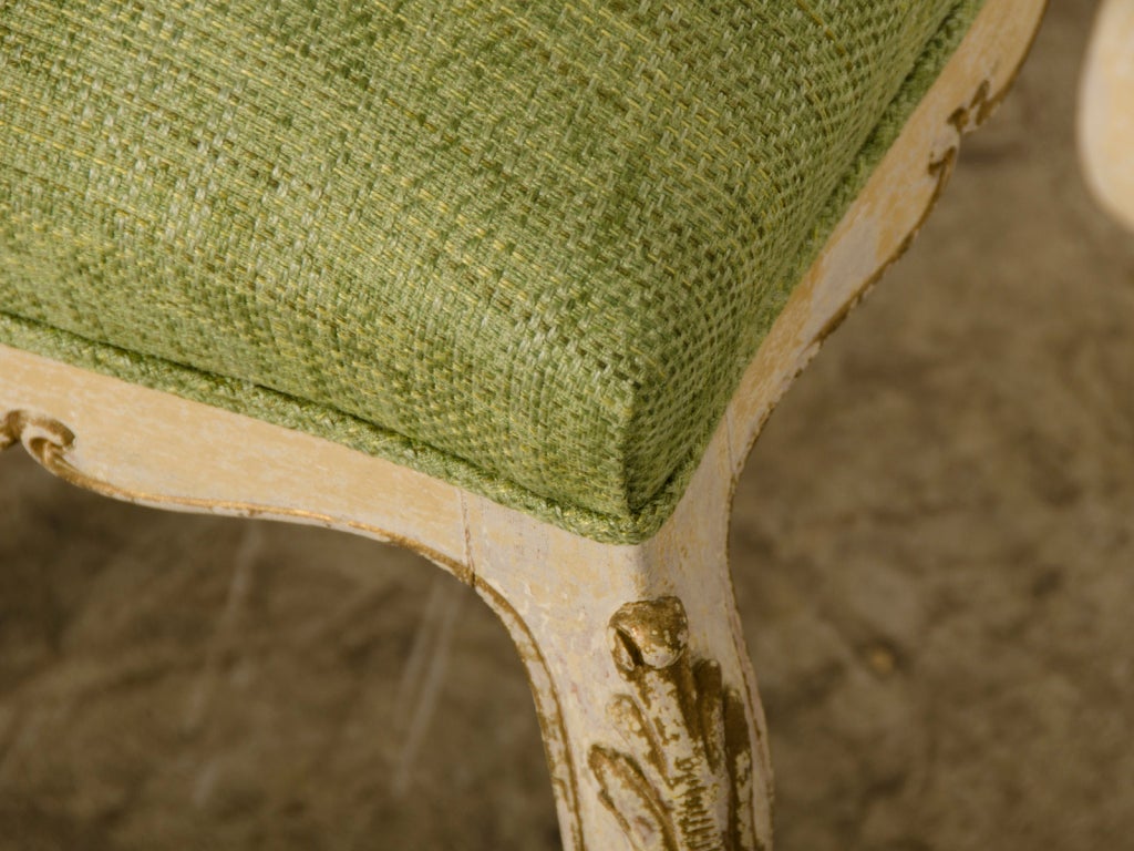 Antique French Louis XV Style Painted and Gilded Carved Stools, circa 1895, Pair In Excellent Condition In Houston, TX