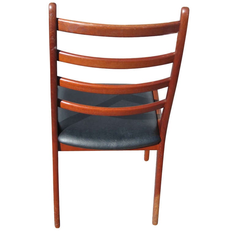 Six Rosewood Danish Dining Chairs In Good Condition In Pasadena, TX
