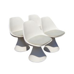 Chaises Hollen de style Saarinen 50% DE RABAIS sur le prix original de $1900