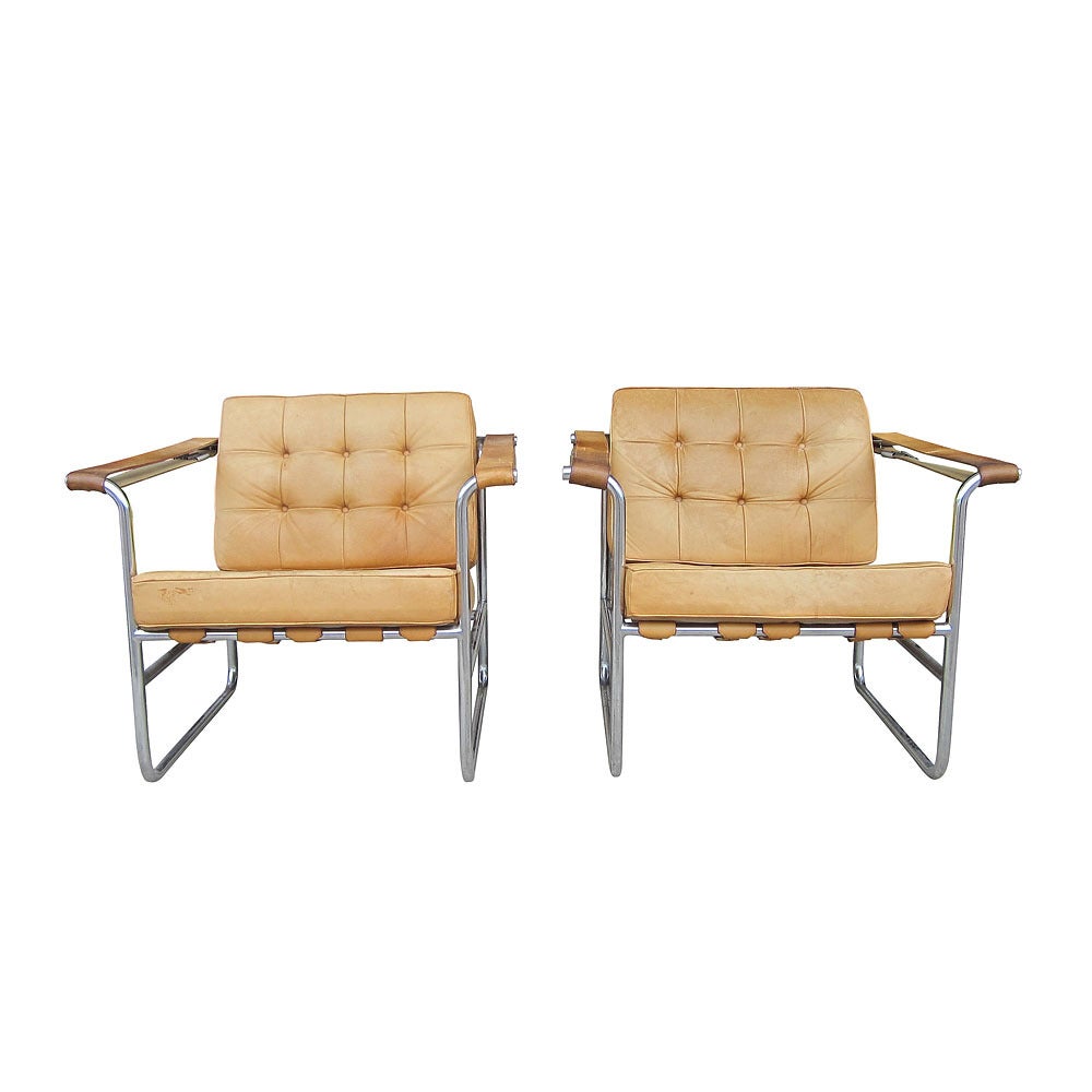 Mid-Century Modern Pair of Vintage Leather and Chrome Lounge Chairs by Kurt Thut for Stendig