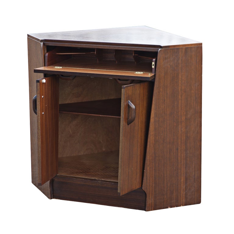 corner secretary desk