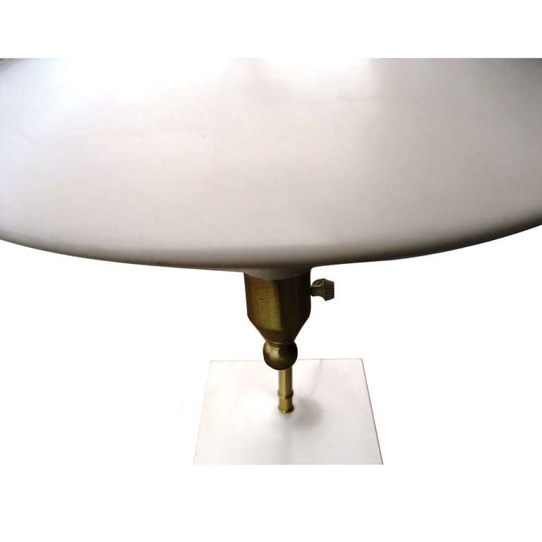 saucer table lamp