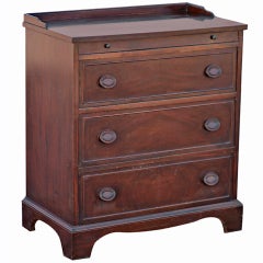 Duncan Phyfe Style Mahogany Small Chest Dresser