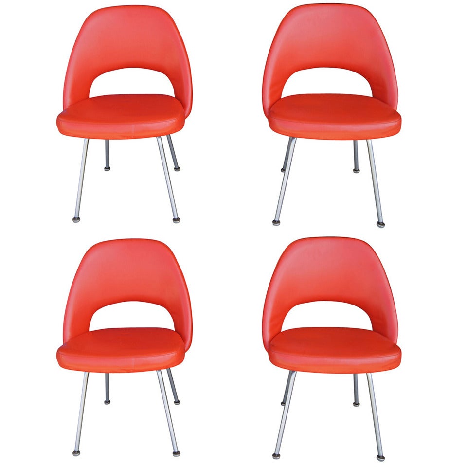 Eero Saarinen for Knoll 72U Chair; Set of Four