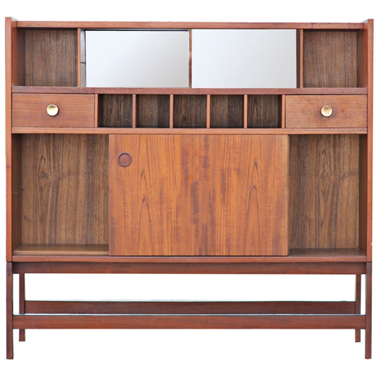 Mid Century Teak Bar at 1stdibs