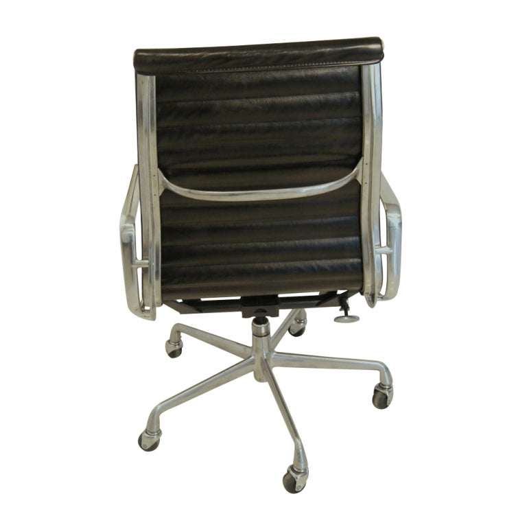 American Eames For Herman Miller Executive Chair