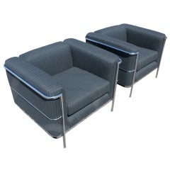 Pair Of Le Corbusier Style Grande Comfort Chairs