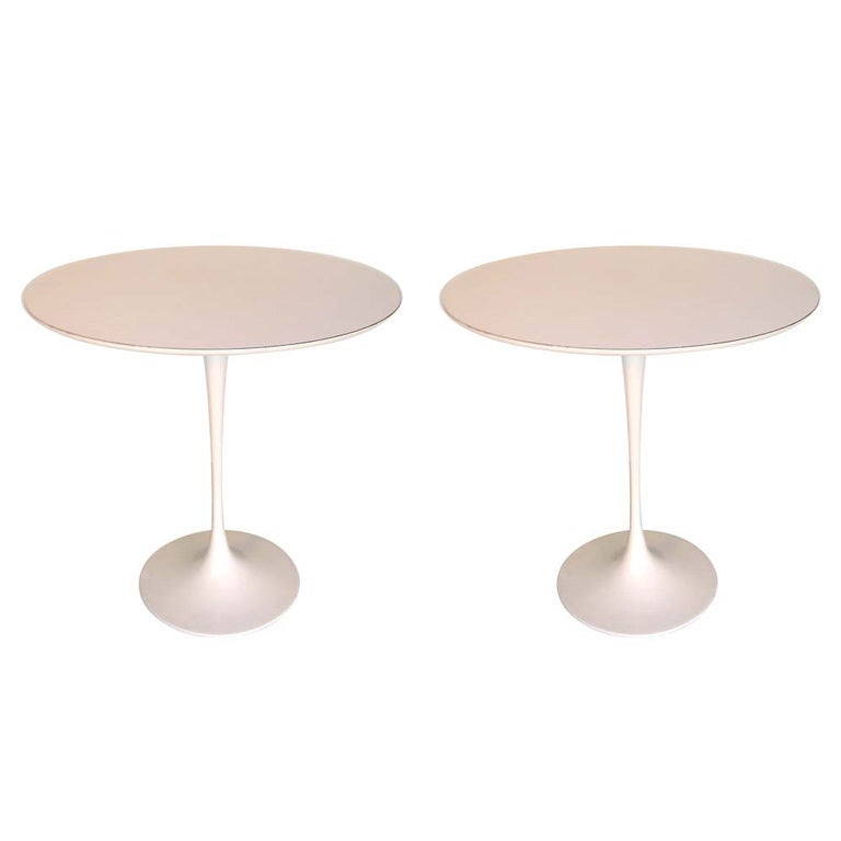 Pair Of Eero Saarinen For Knoll Tulip Side Tables