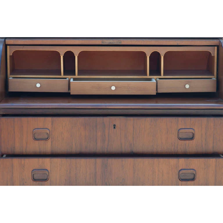 Swedish Rosewood Roll Top Cylinder Desk In Good Condition In Pasadena, TX