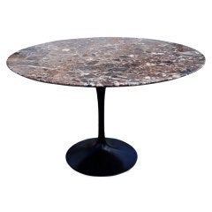 Eero Saarinen For Knoll Round Marble Dining Table