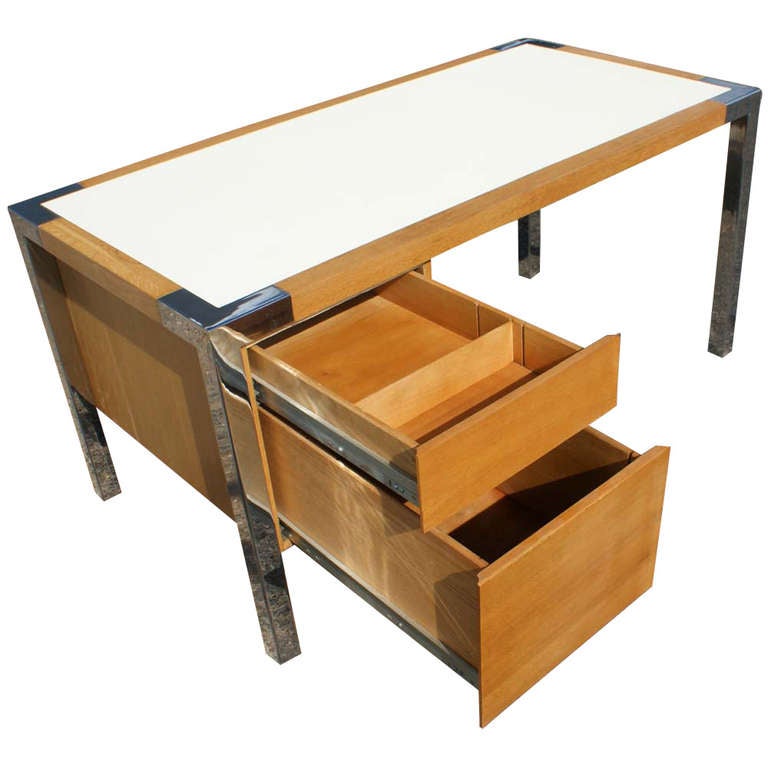 Thonet USA Oak and Chrome Desk In Good Condition In Pasadena, TX
