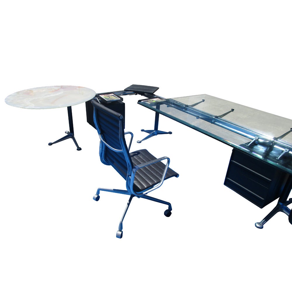 Mid-Century Modern Bureau Burdick en forme de U pour Herman Miller avec table flottante en vente