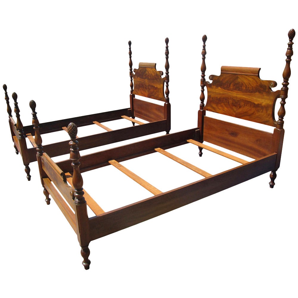 Pair of Vintage 1930s Mahogany Twin Beds