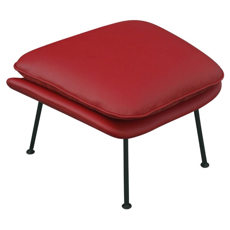 Mid-20th Century Eero Saarinen For Knoll Red Leather Womb Chair & Ottoman