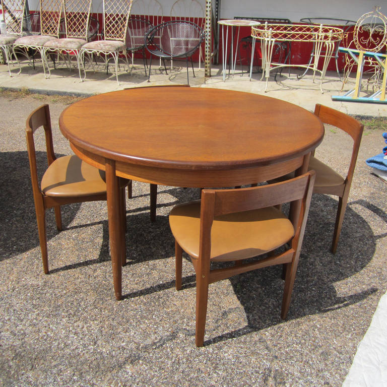 British Vintage Danish Extendable Teak Oval Table by Kofod-Larsen For Sale
