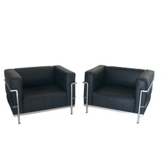 Pair Of Vintage Le Corbusier LC3 Chairs