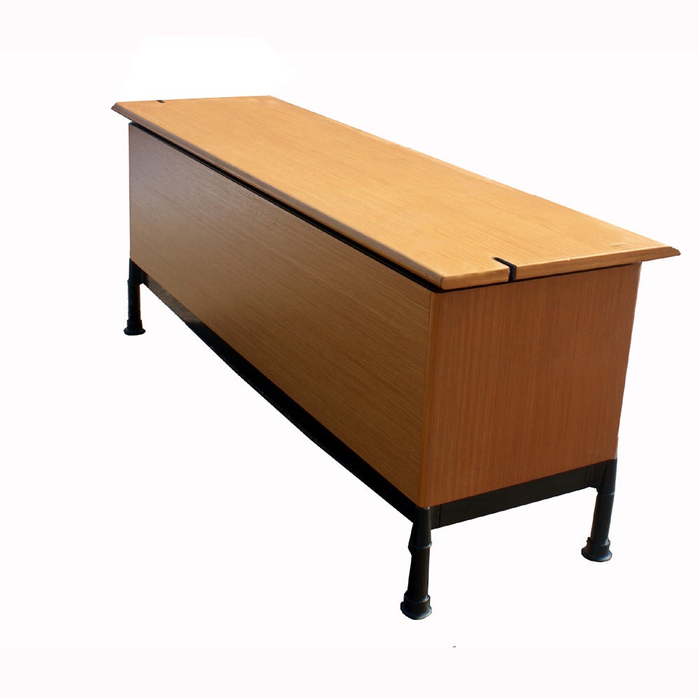 Late 20th Century Herman Miller Geoff Hollington Relay Credenza