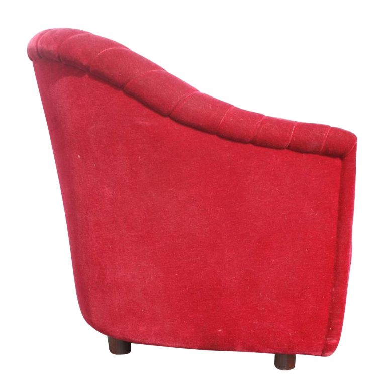 Pair Of Ward Bennett For Brickell Red Mohair Lounge Chairs 20% OFF original In Good Condition In Pasadena, TX