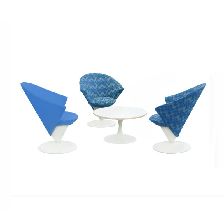 Adrian Pearsall For Craft Associates Cone Chairs & Table Set