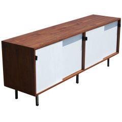 Florence Knoll For Knoll Walnut Buffet Credenza