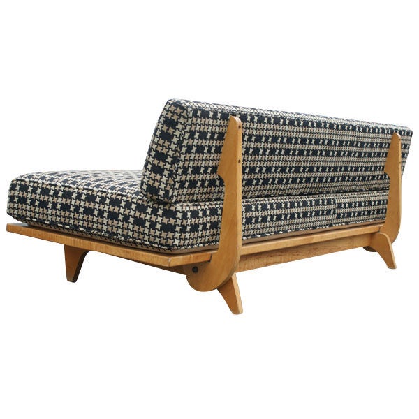 American Richard Stein For Knoll Daybed Sofa