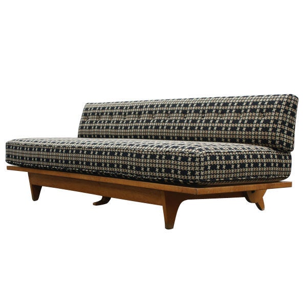 Richard Stein For Knoll Daybed Sofa In Excellent Condition In Pasadena, TX