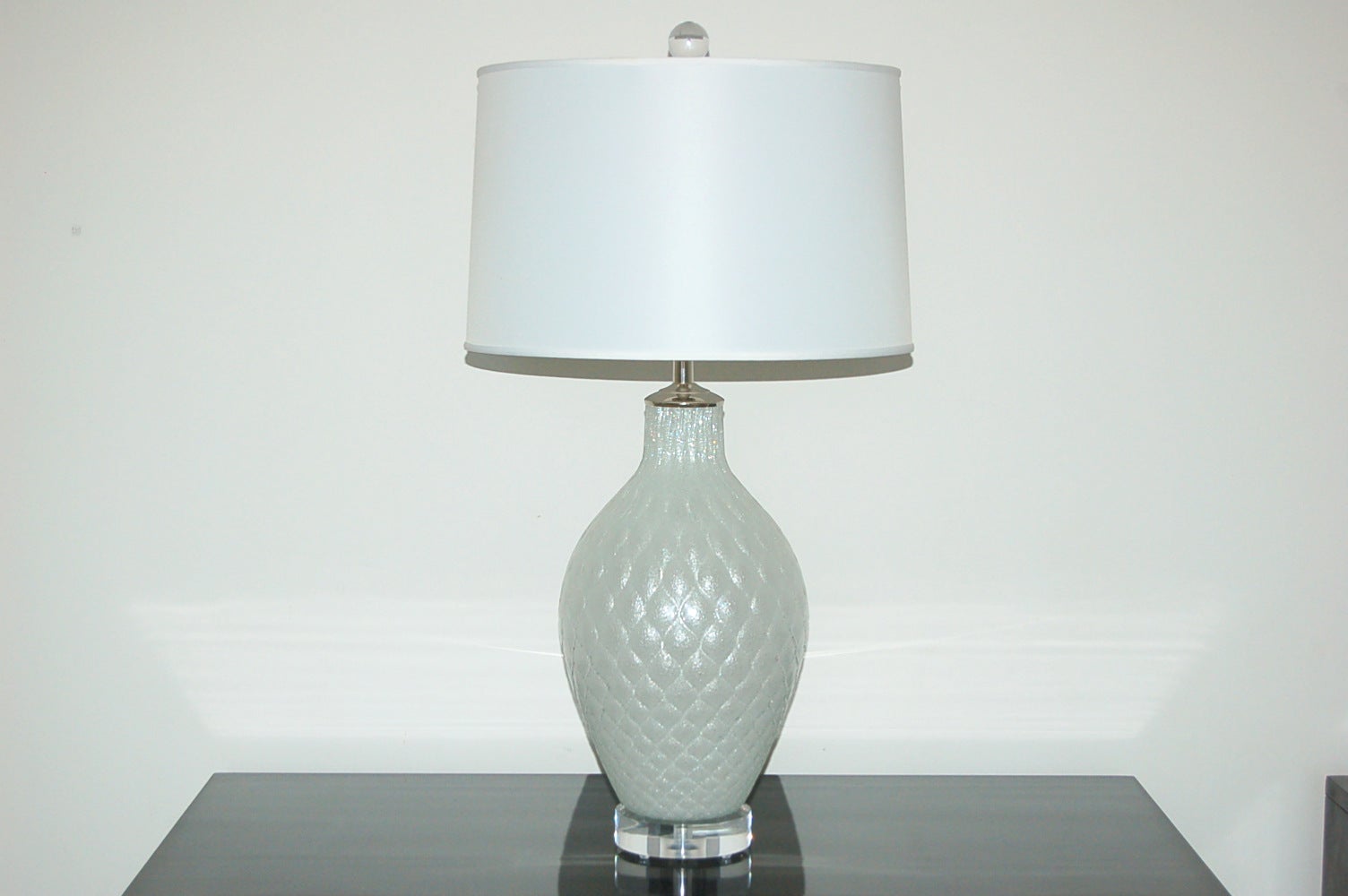 Galliano Ferro - White Pulegoso Murano Lamps in Net Pattern For Sale