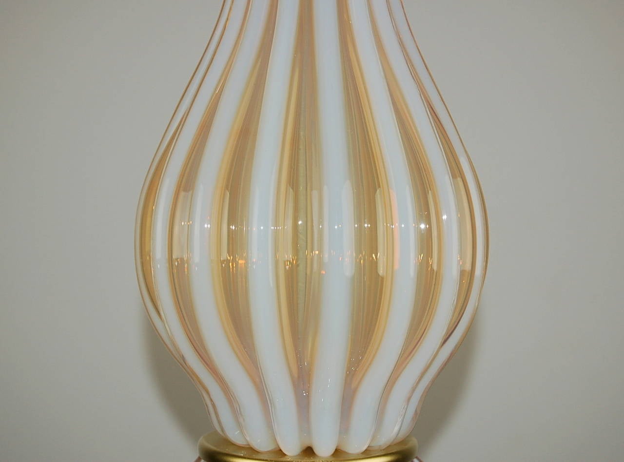 Imposing Vintage Murano Lamp in Peaches and Cream In Excellent Condition In Little Rock, AR