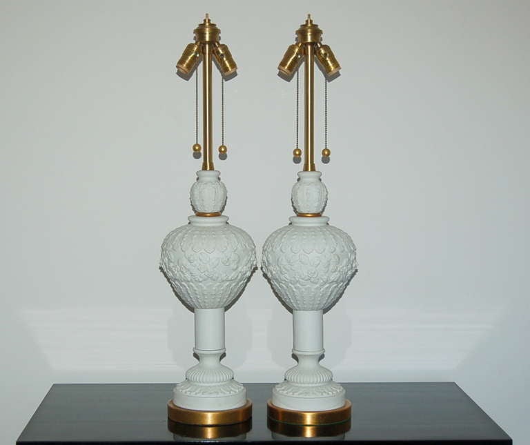 Mid-Century Modern Pair of Vintage Blanc de Chine by The Marbro Lamp Company For Sale