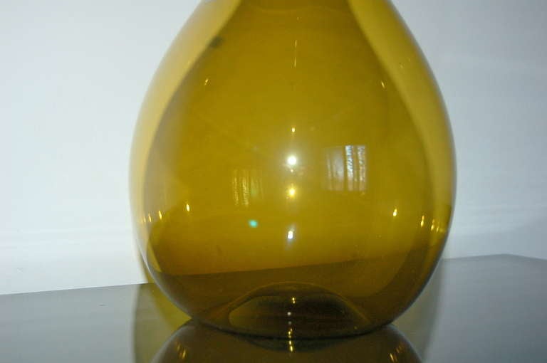Mid-Century Modern Vintage Swedish Glass Vase by Arthur Percy for Gullaskruf, Extra Large For Sale