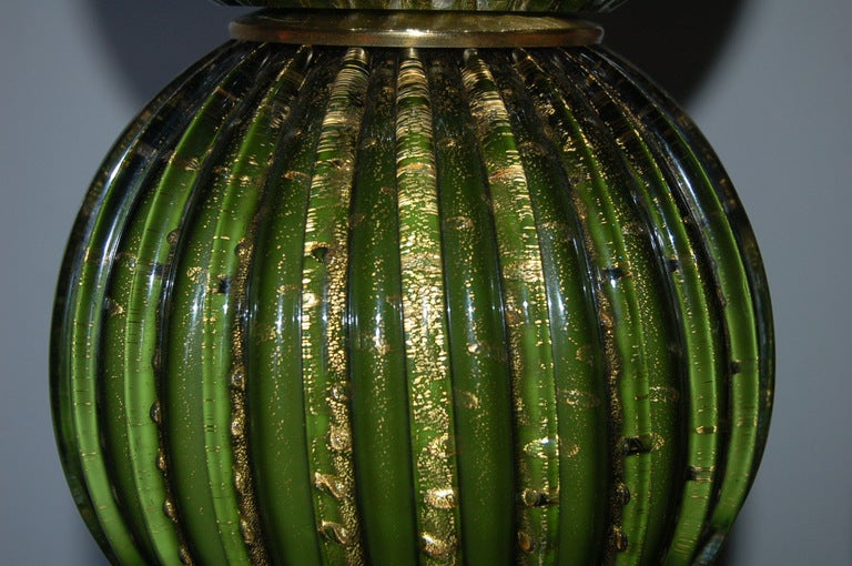 Mid-20th Century Green Stacked Three Ball Murano Lamps in Emerald and Gold