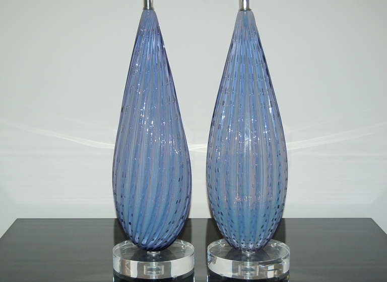 Pair of Vintage Murano Lamps in Lavender Opaline In Excellent Condition In Little Rock, AR