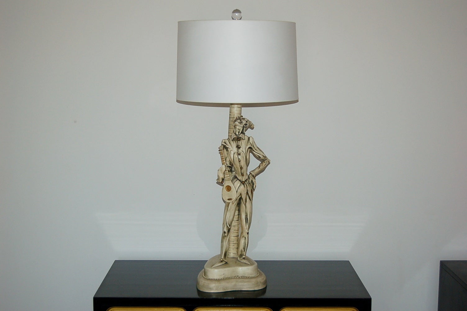 Pair of Vintage Italian Ceramic Harlequin Lamps For Sale