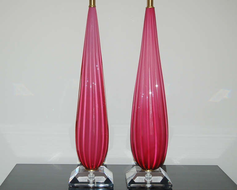 Mid-Century Modern Pair of Vintage Monumental Murano Table Lamps in Lipstick Pink For Sale