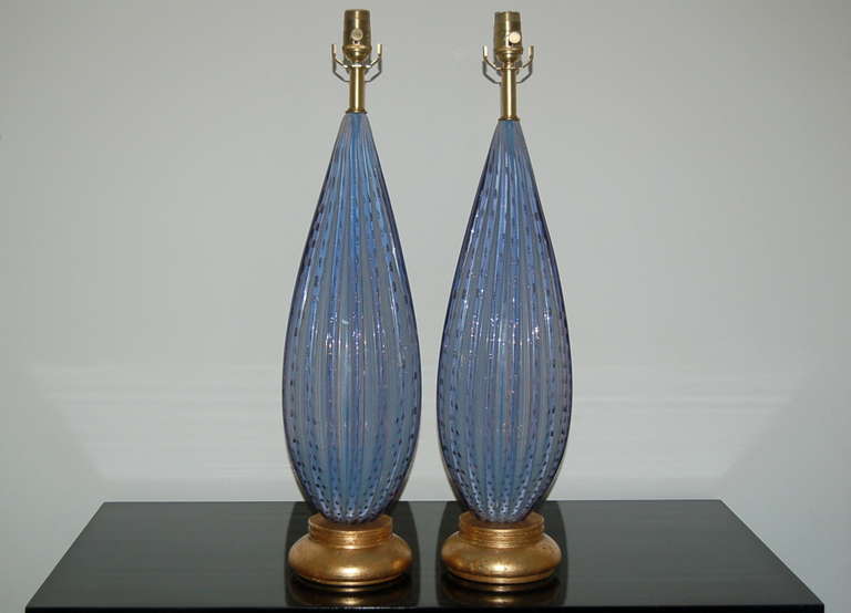 Italian Pair of Vintage Murano Table Lamps in Lavender Opaline on Gold