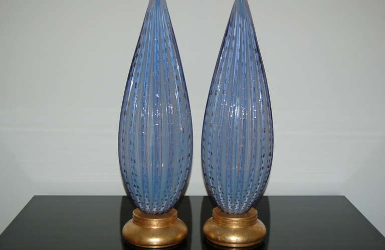 Pair of Vintage Murano Table Lamps in Lavender Opaline on Gold In Excellent Condition In Little Rock, AR