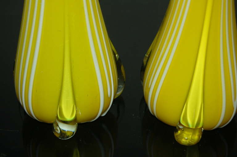 Pair of Vintage Murano Lamps of Lemon Bar Yellow In Excellent Condition For Sale In Little Rock, AR