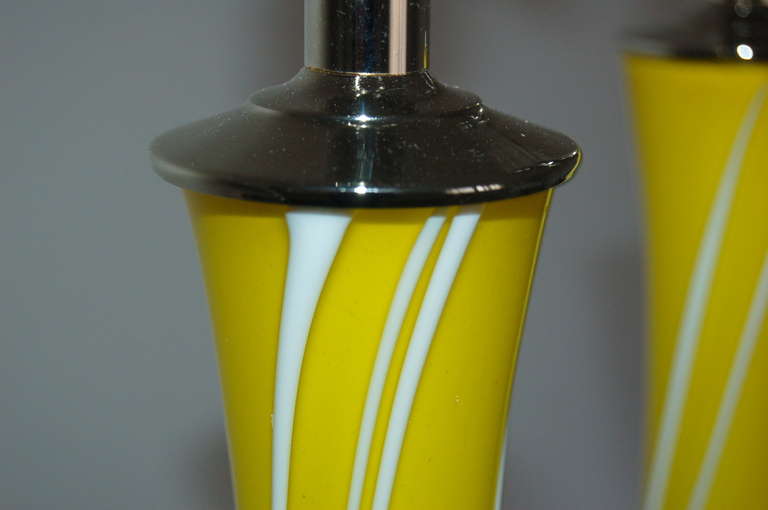 Pair of Vintage Murano Lamps of Lemon Bar Yellow For Sale 1