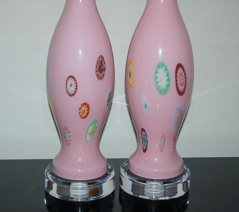 Pair of Vintage Soft Pink Millifiore Murano Lamps  In Excellent Condition For Sale In Little Rock, AR