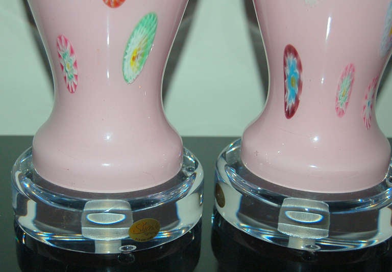 Mid-20th Century Pair of Vintage Soft Pink Millifiore Murano Lamps  For Sale