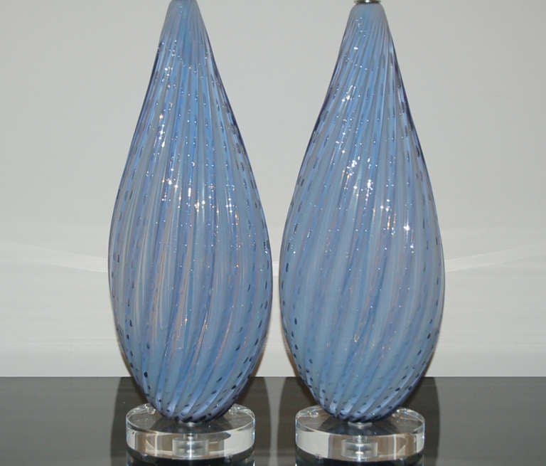 Mid-Century Modern Pair of Vintage Murano Opaline Lamps by Alfredo Barbini