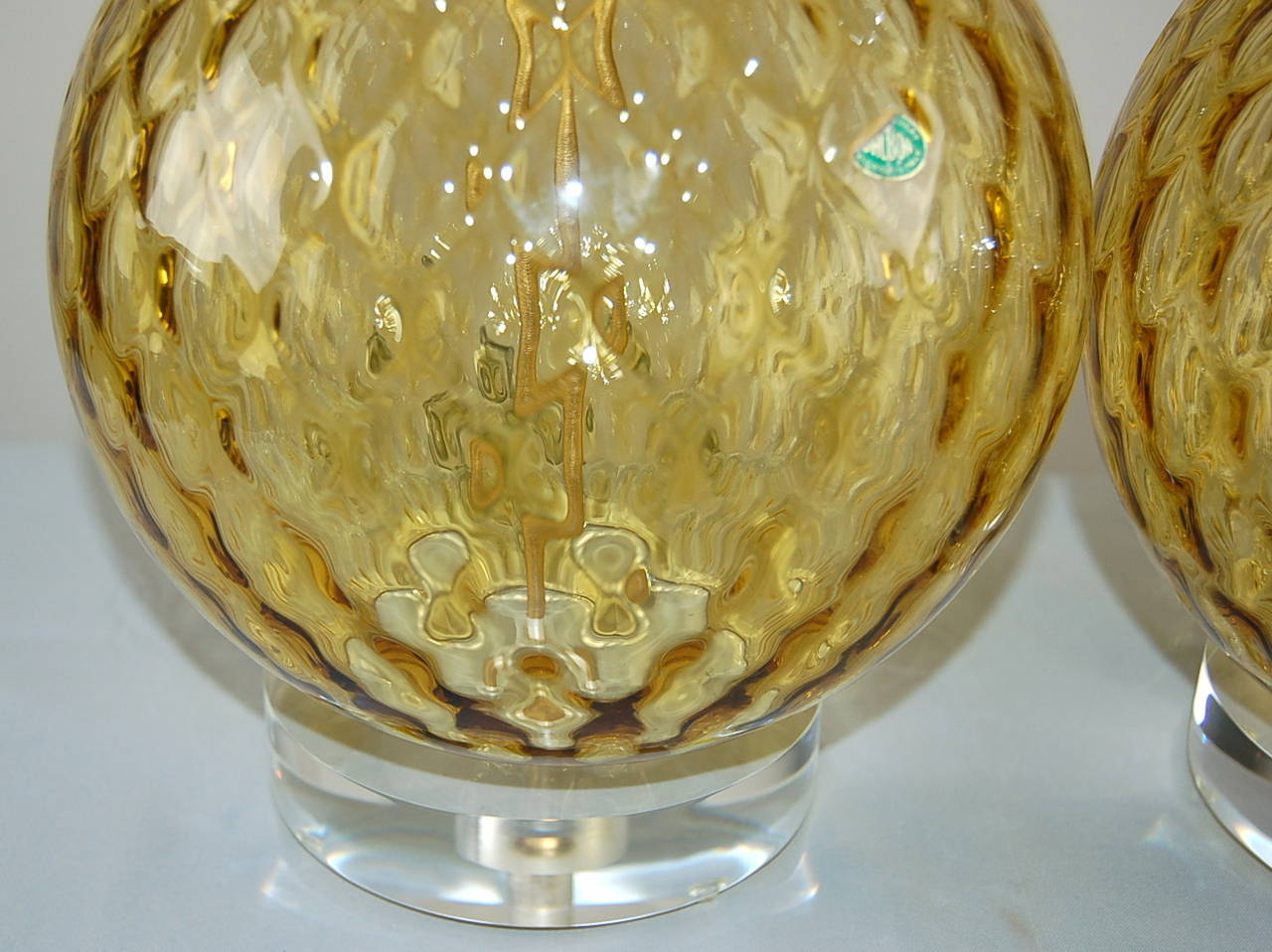 Italian Pair of Vintage Murano Stacked Ball Lamps in Harvest Gold For Sale