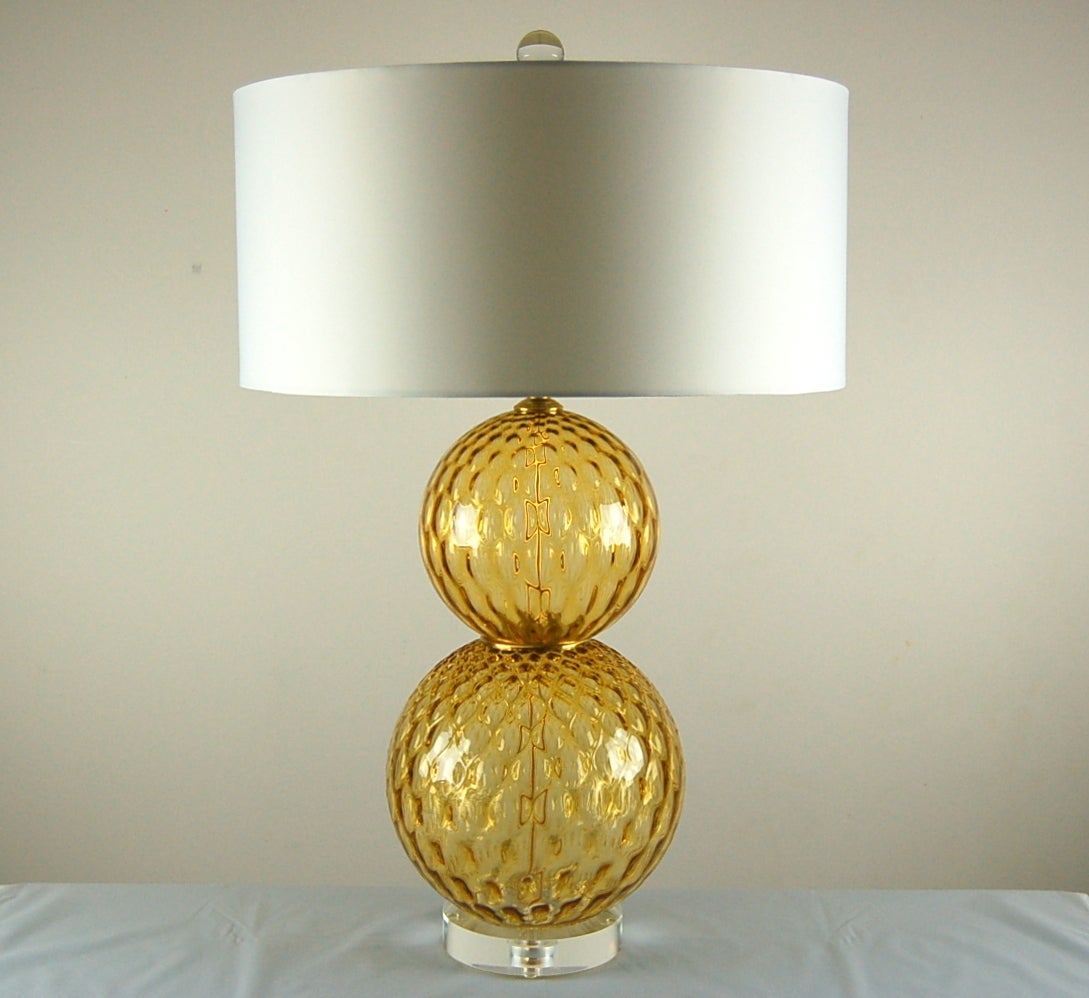 Mid-Century Modern Pair of Vintage Murano Stacked Ball Lamps in Harvest Gold For Sale