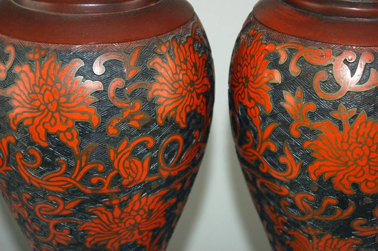 Matched Pair of Vintage Cloisonné Brass Lamps in Vermillion by Marbro In Excellent Condition For Sale In Little Rock, AR
