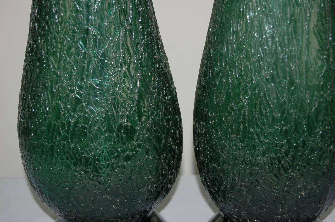 Pair of Vintage Murano Craqueleure Glass Lamps in Jade In Excellent Condition For Sale In Little Rock, AR